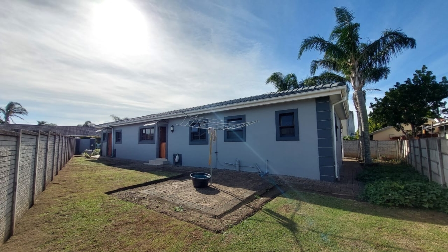 3 Bedroom Property for Sale in Gonubie Eastern Cape